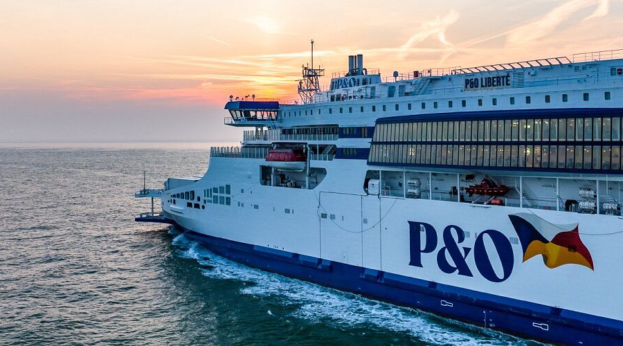 P&O Ferries vessel crossing English Channel